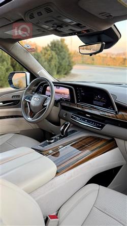 كاديلاك اسكاليد